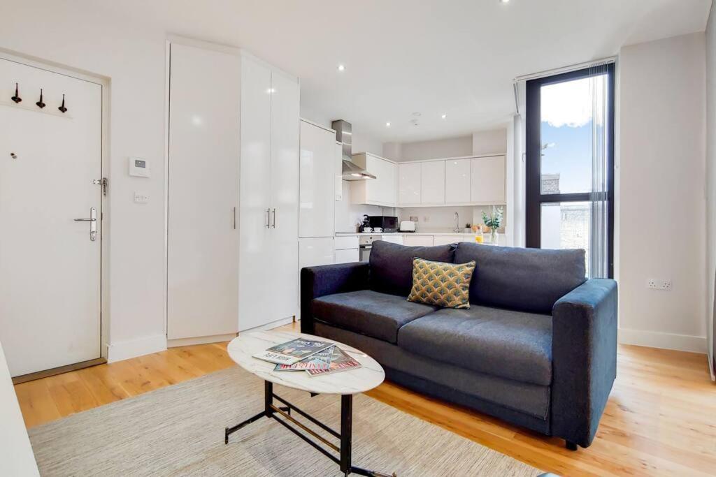 Br5 - Beautiful Flat In Heart Of Borough Apartment London
