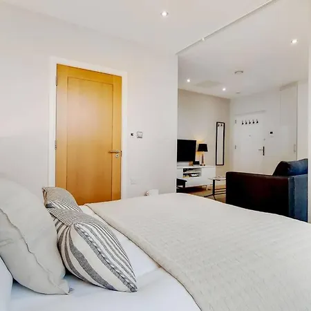 Br5 - Beautiful Studio Flat In Heart Of Borough London Exterior photo